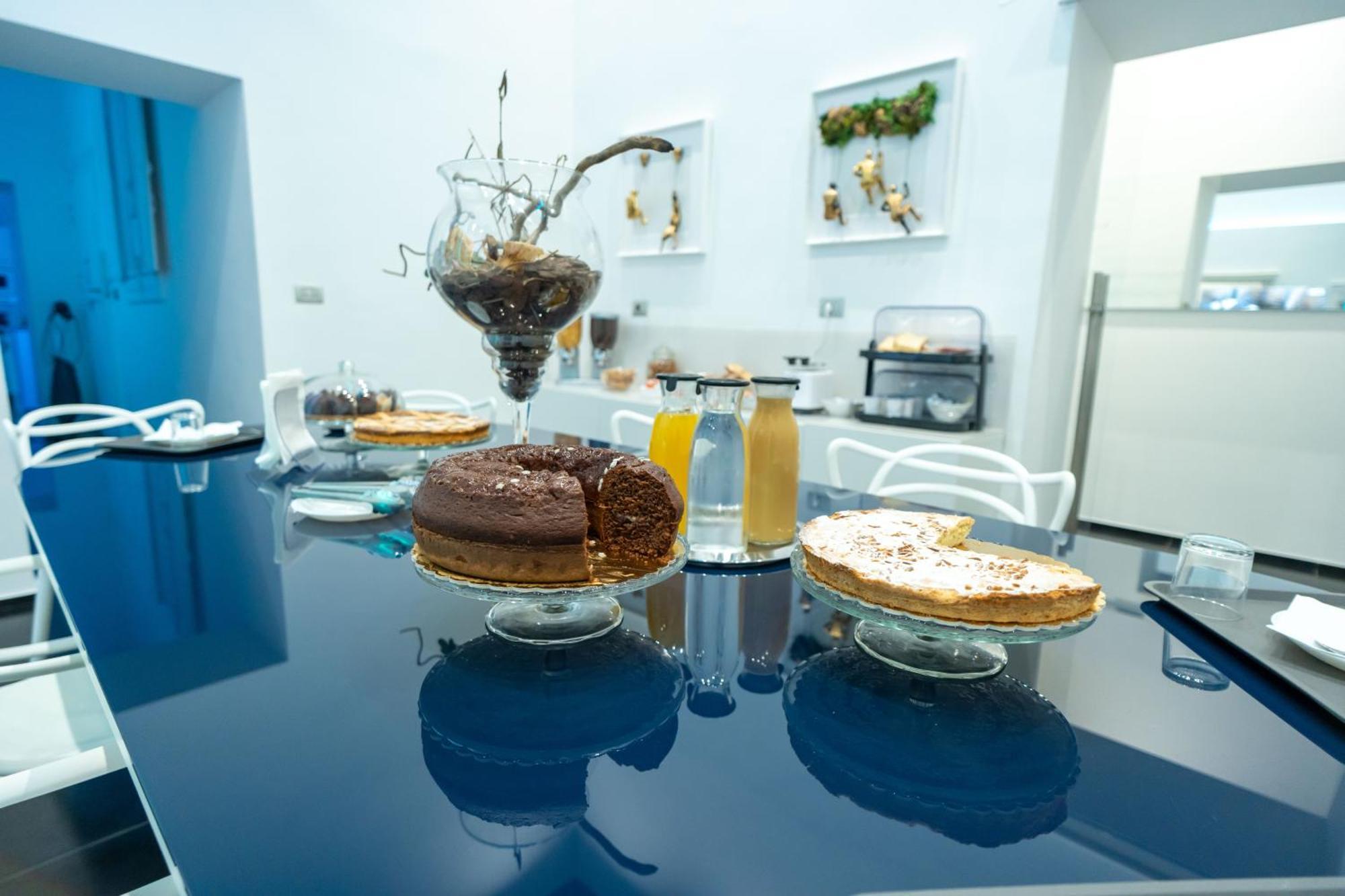 Skyhouse Chiatamone Bed and Breakfast Napoli Eksteriør billede