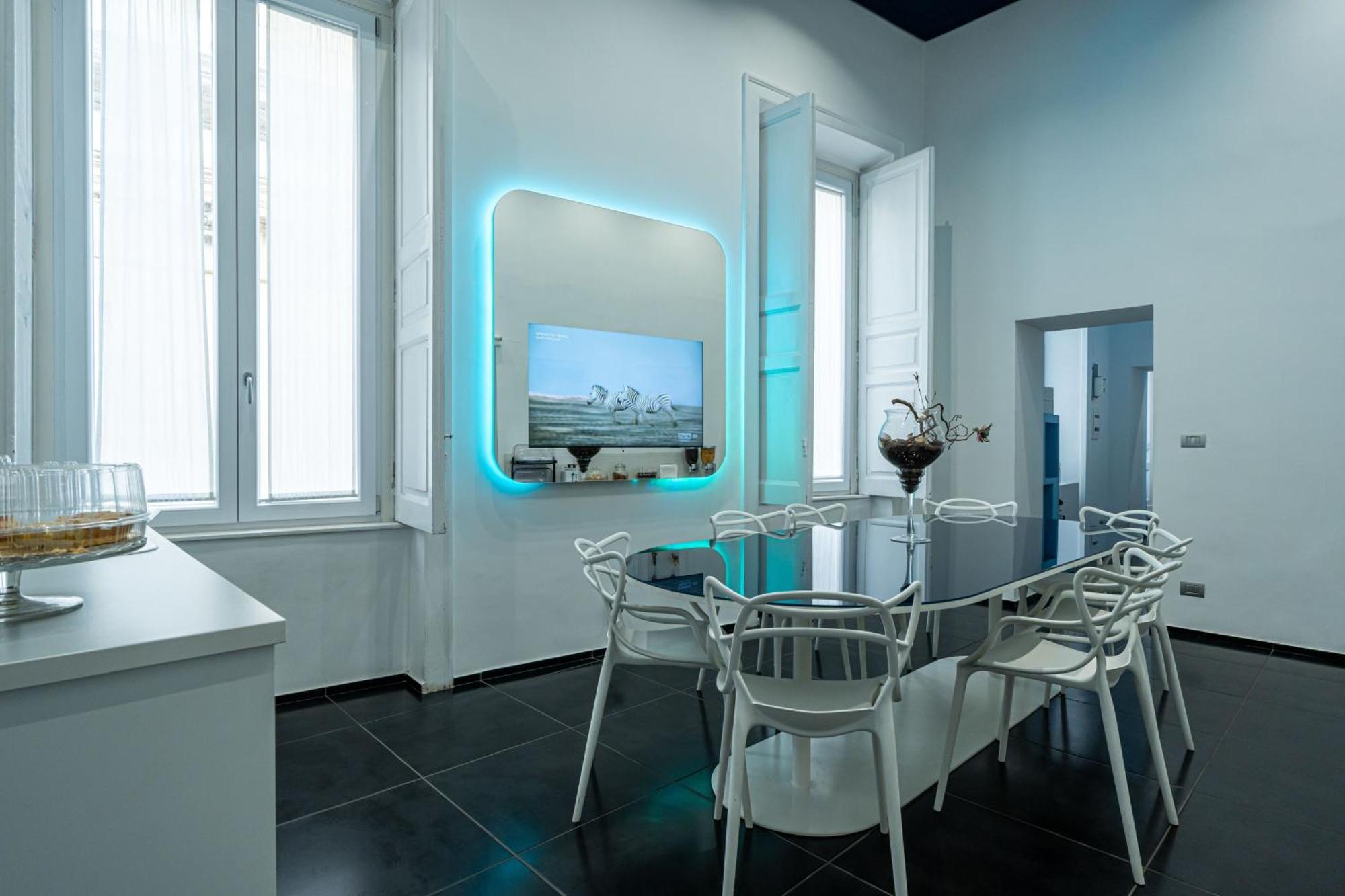 Skyhouse Chiatamone Bed and Breakfast Napoli Eksteriør billede